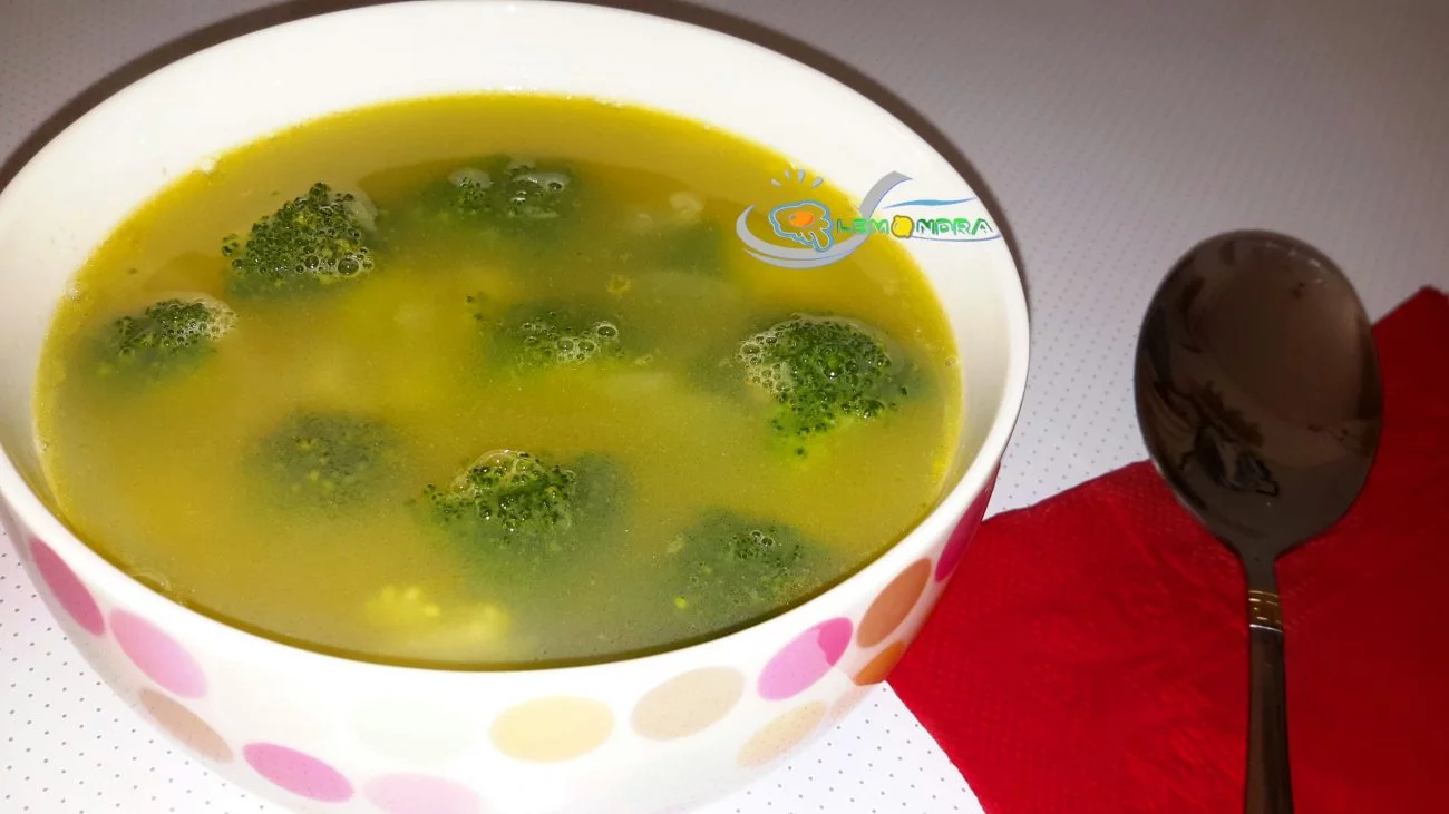 Brokoli Şorbası (Pəhriz Şorba)